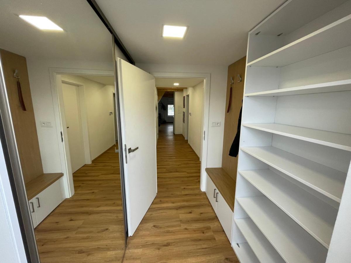 Svetla Apartment